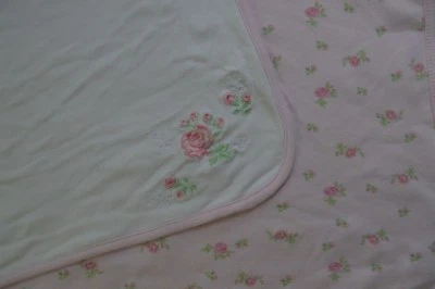 Детское одеяло First Impressions розовое розовое с цветочным рисунком белое зеленое безопасное милое - Изображение 1 из 4