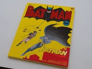 Kylie Cosmetics - Batman Pressed Powder Palette, LIMITED EDITION, BRAND NEW IN B - Picture 1 of 8