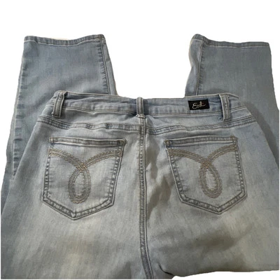 Earl Jean Women's Stretch Mid Rise Denim Capris Size 10 - Image 1 of 4