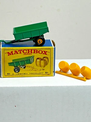 Matchbox No. 51 John Deere Tipping Trailer and Barrels with Original Box - Image 1 of 4