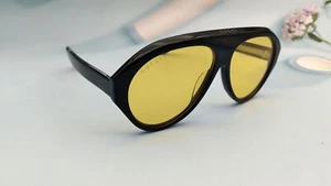 Authentic Gucci GG0479S Yellow Lens Black Frame Sunglasses Cool Style - Picture 1 of 5