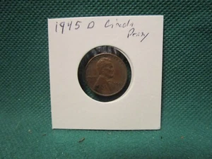 1945 D - Lincoln Penny - Picture 1 of 4