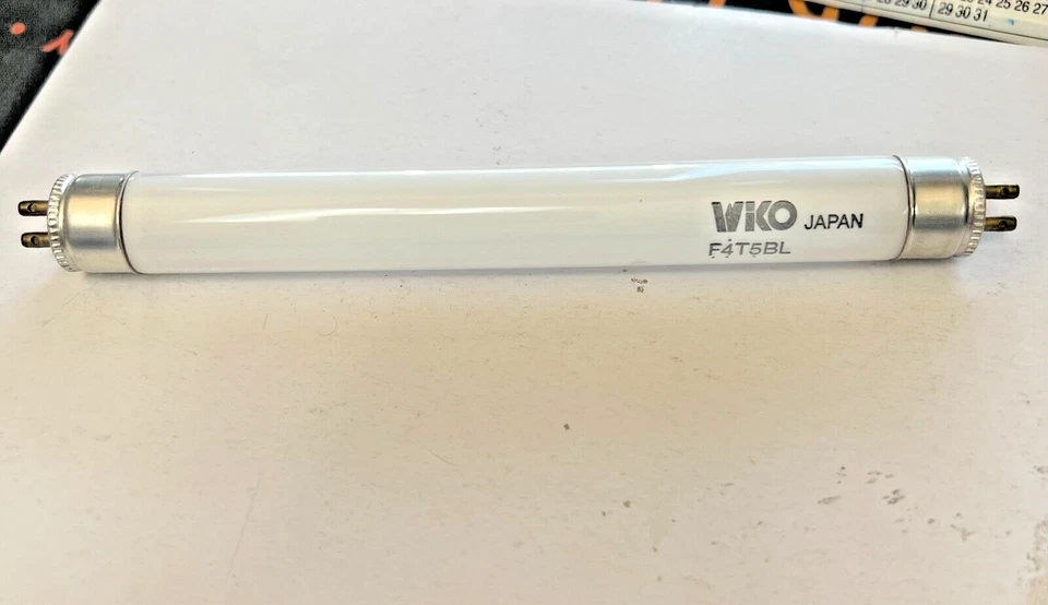 WIKO F4T5/BL 4W Blacklight UV-A ** Se vende como un lote de 25 piezas** Foto 1 de 1