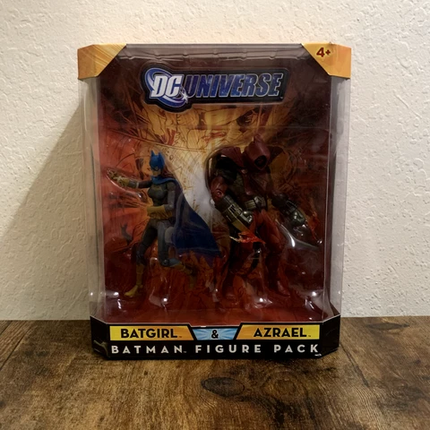 DC Universe Classics 2-Pack BATGIRL & AZRAEL BATMAN Figure Pack 2008 - MISB Cover