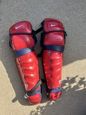 Caneleiras de perna Nike Vapor Catchers azul marinho/branco, unissex, tamanho 17 - Imagem 1 de 4