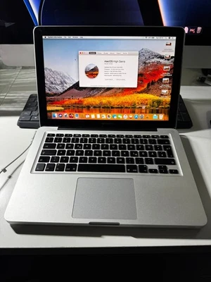 Apple MacBook Pro 13,3 Zoll (Intel Core2 Duo, 2,40GHz, 4GB)  Mid 2010 mit app - Bild 1 von 4