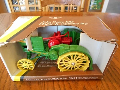 1988 Ertl 1:16 John Deere 1915 Model R Waterloo Boy Tractor, MPN 559DA, SE, NIB - Image 1 of 4