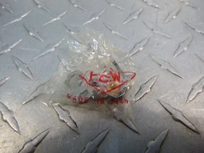 Контактные точки Suzuki 31440-11010 D26R T20 T200 T250 новые из старых запасов NP9511 - Изображение 1 из 3