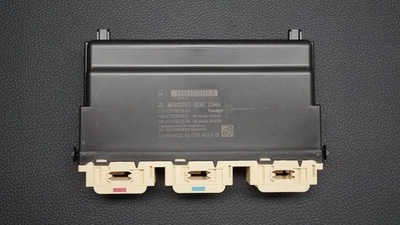 GENUINE MERCEDES BENZ E CLASS W213 FRONT PASSENGER SEAT MODULE ECU A2139005500 - Image 1 of 4