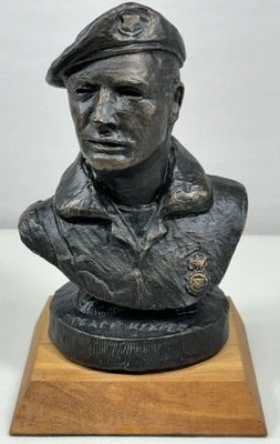 Terrance Patterson Peacekeeper Bust Sculpture Army Soldier Beret - 1985 Signed - Image 1 of 4