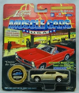 Johnny Lightning Muscle Cars USA 1970 Chevelle SS Pearl Tan Series 1 Low #0440 - Picture 1 of 11