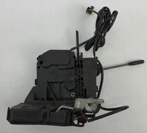 Mercedes Benz C E W203 W211 Door Lock Actuator Mechanism Front Left 2037200135 - Picture 1 of 24