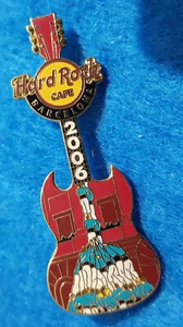 BARCELONA MERCE FESTIVAL CASTELLERS HUMAN TOWER GUITAR 2006 Hard Rock Cafe PIN - Picture 1 of 1