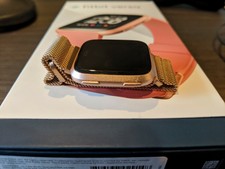 Fitbit Versa Fitness Smartwatch - Peach/Rose-Gold Aluminium (FB504RGPK)