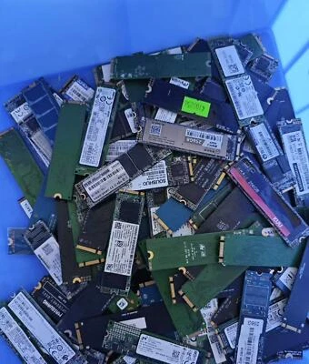 Lot of 10 M.2 SATA NGFF SSD 240/256GB 2280 Solid State Hard Drives PC - Image 1 of 4