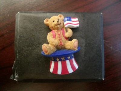 Prendedor patriótico vintage de los años 90 Avon rojo/blanco/azul EE. UU. **Nuevo** Foto 1 de 2