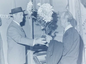Joe E Brown 1949 Actor Comedian Tranquille Original Old Photo Negative W18 - Picture 1 of 4