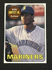 Ken Griffey Jr Seattle Mariners 1990 Baseball Cards Magazine White Border