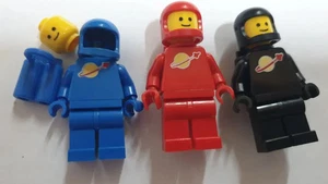 LEGO Space Classic Spaceman Blue Red Black (Set 4) - Picture 1 of 1