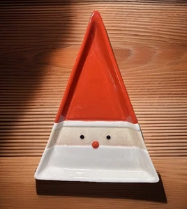 H For Happy Triangle Santa Christmas Dish Plate Candy Seasonal Holiday Decor - Picture 1 of 11