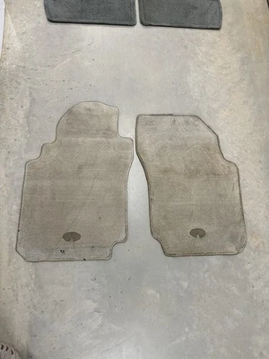 Infiniti G20 1996-2002 P11 Conjunto Frontal Tapete Tapetes de Chão Fabricante de Equipamento Original Usado Nissan Bege - Imagem 1 de 4