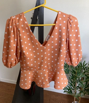 Blusa para mujer Meraki floral sin mangas a lunares talla S Foto 1 de 4