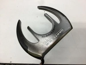 Odyssey 35 White Ice Sabertooth WHITE ICE SABERTOOTH Putter - Picture 1 of 5