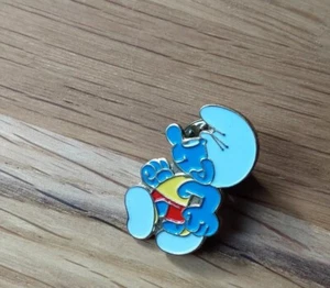 Pin's Schtroumpf Smurf COUREUR SPORT PEYO 1993 IMPS BRUSSELS - Picture 1 of 2