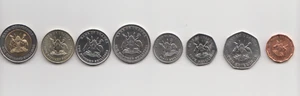 UGANDA: Set di 8 monete: 1 - 1000 SCELLINI.1988-2019 - tutte COME NUOVE - Foto 1 di 2