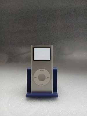 Apple iPod Nano 2nd Generation Silver - 4GB Model A1199 GWC Free Tracked Postage - Image 1 of 4