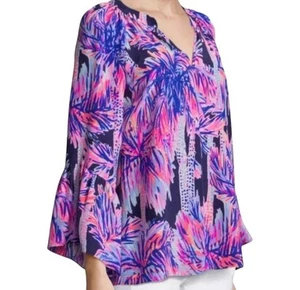 Lilly Pulitzer 100% Silk Matilda Bell Sleeve Top Blouse Palms Up Print - Small - Picture 1 of 14