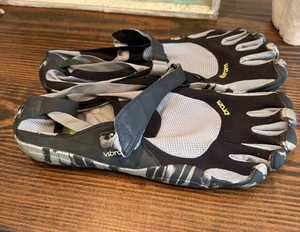 Vibram FiveFingers Men’s 47 Barefoot Minimalist Toe Shoes Black/Grey Camo - Picture 1 of 6