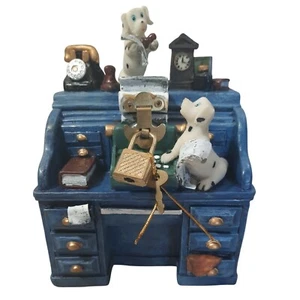 Dalmatian Dogs Desk Coin Bank Hinged Trinket Box 7" Resin NIB w/ Lock & Key - Picture 1 of 7