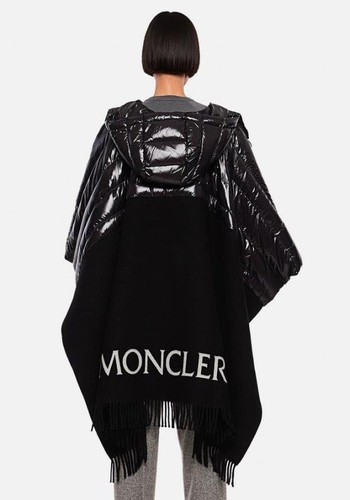 NUOVO MONCLER MANTELLA LACCA PIUMINO IMBOTTITO LANA NERO MANTELLO PONCHO CAPPOTTO PICCOLO