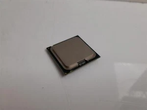 Intel Core 2 Duo E8500 3.16GHz Socket LGA775 Processor CPU (SLB9K) - Imagen 1 de 2