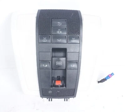 08-14 梅赛德斯 W204 C250 C300 C350 头顶圆顶灯 2049004701 原始设备制造商 — 第 1/4 张图片