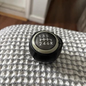 04-2020 SUBARU IMPREZA WRX STI , SUBARU LEGACY 6-SPEED SHIFT KNOB OEM GENUINE  - Picture 1 of 3