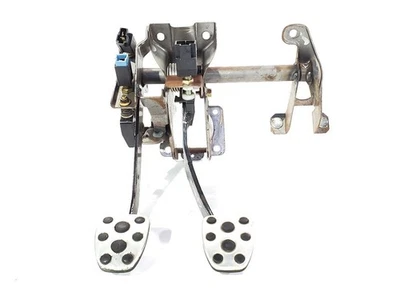 Conjunto de embrague y pedal de freno Subaru Impreza 2002 OEM  Foto 1 de 4