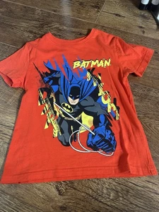 Batman Tshirt Age 5-6 Years - Picture 1 of 1