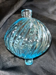 Blue Oil Burning Glass Spiral Shape-fits In A Candle Holder Vintage Taiwan ￼ - Picture 1 of 7