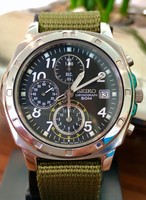 Beautiful Rare Seiko 7T92-0CA0 Chronograph Quartz Watch in Pristine Condition