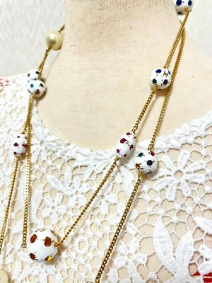 Collar de cadena extra larga vintage CHANEL con bola de cristal blanco CC y colorido s Foto 1 de 4