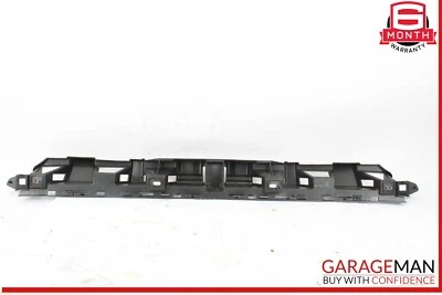 Soporte de montaje central para parachoques trasero 16-19 Mercedes W166 GLE400 1668854165 Foto 1 de 4