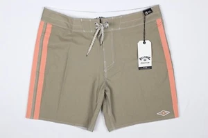 Billabong Men's Kirra Pro Board Shorts Short Length Brown GRV - Picture 1 of 4