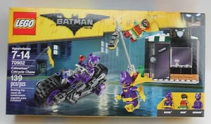 Lego Batman the Movie Catwoman Catcycle Chase Set 70902 - Picture 1 of 2