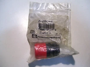 NEW SCHNEIDER TELEMECANIQUE ZAC2BC44 MOMENTARY SAFETY STOP BUTTON P2811 - Picture 1 of 3