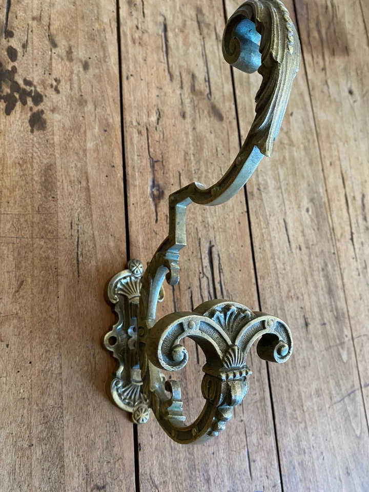 Patère Bronze Massif  porte manteaux , chateau maison de maitre - Photo 1/4
