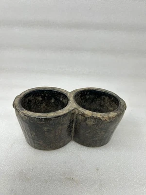 Utensilios de cocina de piedra negra pesada vintage tazón de especias mesa de piedra antigua salero Foto 1 de 4