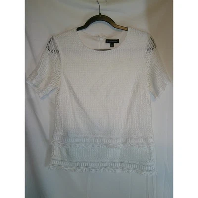 Banana Republic White Lace Overlay Short Sleeve Top Women's Size S - Image 1 of 3