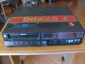 Sony SL-HF300 Beta Betamax Video Cassette Recorder Working Condition No Remote - Photo 1/11